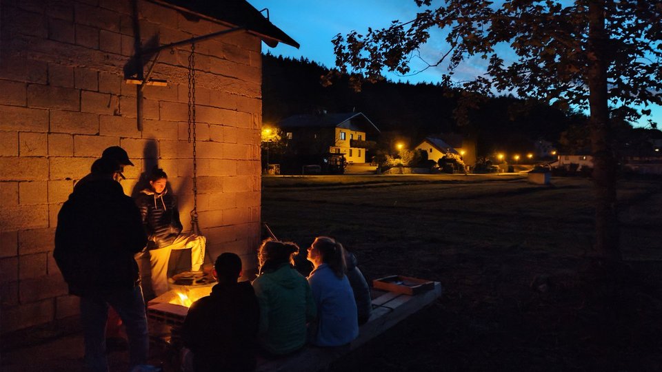 Bauen mit Naturmaterialien, Workshop am Wörhtersee in Kärnten