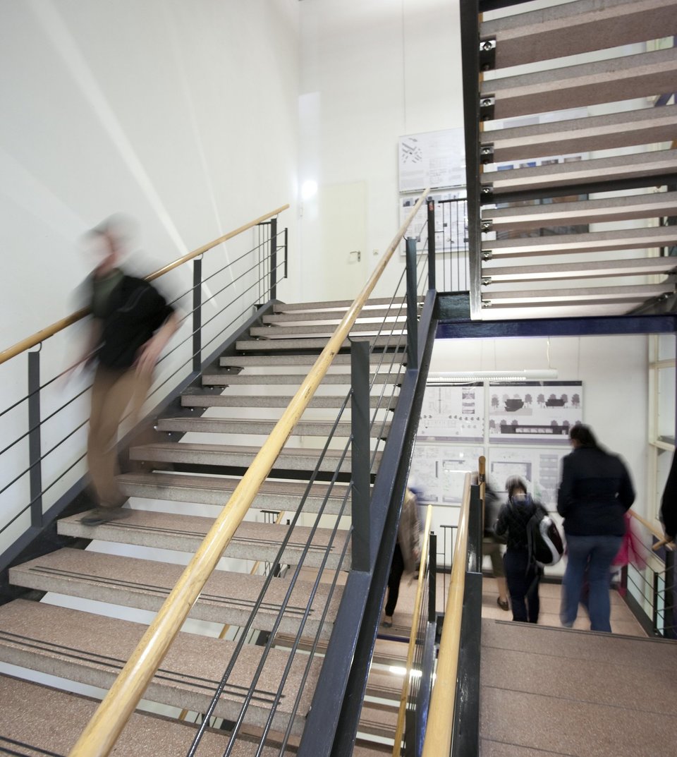 Treppen in Bau 3