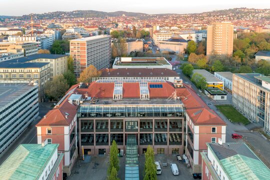 Studieren Und Forschen In Stuttgart Hft Stuttgart How to get from hft stuttgart to stuttgart feuerbach by bus, subway, taxi or foot. hft stuttgart