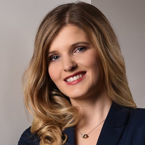 Dr. Melanie Buchmüller