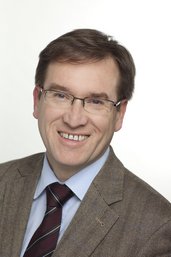 Prof. Dr.-Ing. Roland Fink