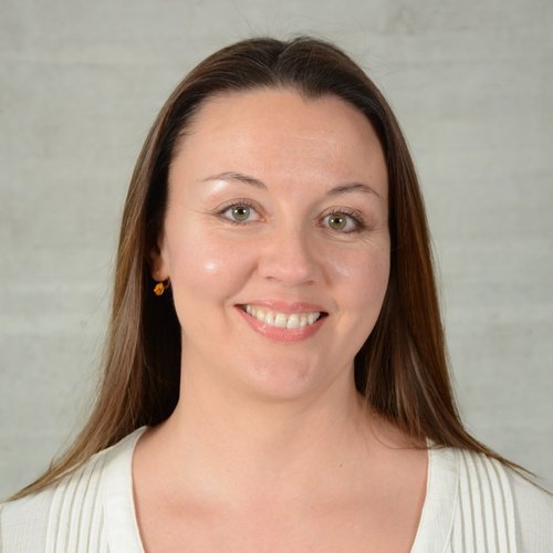 Dipl.-Betrw. (FH) Anna Burkovski